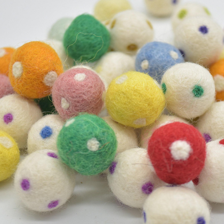 Handmade Felt Balls – Eco-Friendly Nepali Craft